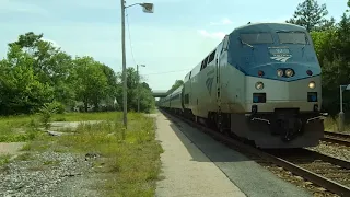 Amtrak Train #80 arrives Northbound into the Petersburg Amtrak Station