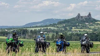 4 cesťáky z Japonska: NT1100 vs. Versys 1000 vs. GSX-S1000GT vs. Tracer 9 GT