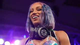 Mercedes Moné vs KAIRI THURSDAY on AXS!