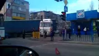 Авария в Днепропетровске на Байкальской 24.11.2015