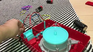 Red Toy Washer Hotwired to a 9V Battery!