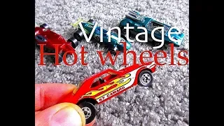 VINTAGE HOT WHEELS 1/64 DIECAST TOY CAR CAMARO REDLINES!!