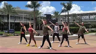 Zumba fitness - Anise K feat Snoop Dogg - Walking on air