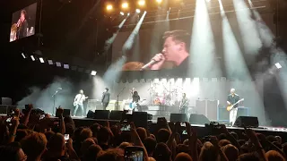 Foo Fighters - Never Gonna Give You Up (feat Rick Astley) - O2 Arena, London - September 2017