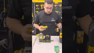 Nivel a Laser a Bateria DCLE34030GB Dewalt