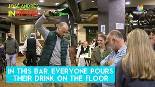 How to pour Asturian cider like a pro | José Andrés and Family in Spain | Streaming on Max