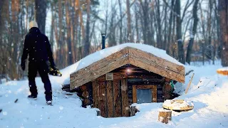 Forest House - I MAKE DIY chainsaw BOARDS | Potato PANCAKES