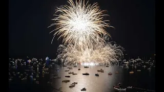 Lo spettacolo dei fuochi di ferragosto a POSITANO 2022 [4K mid-august FIREWORKS]