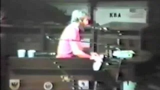 Grateful Dead - Don't Need Love - 10/12/84 Set 2: 1/7