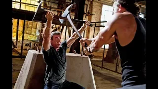 Sylvester Stallone vs Jason Momoa