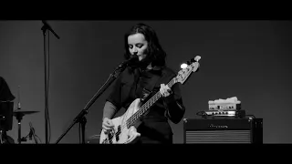 The Wedding Present - X Marks The Spot - Live Video