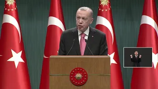 #CANLI | Cumhurbaşkanı Erdoğan, kabine toplantısının ardından basın toplantısı düzenliyor | #HalkTV