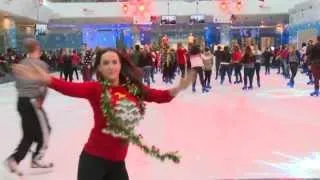 Reporter fail at Christmas jumper Guinness World Record attempt