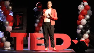 Breaking the Creative Barrier | Lola (Yikei) Yan | TEDxValenciaHighSchool