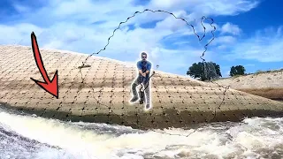 Cast Net A Thousand Fish In A Flood Like This!!! (I can barely lift them all)