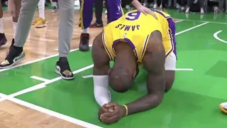 LeBron LOSES HIS MIND After No Foul Call