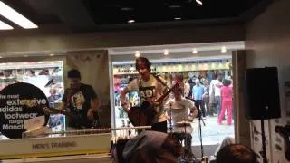 Trick The Fox - Mash Up Live @ Adidas Store Mancheser