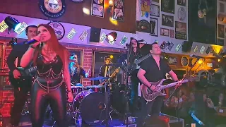 Scorpions 'Still Loving You' Cover por Nataly Ossman Feat. The Sinners en El Faro Bar Cali Colombia.