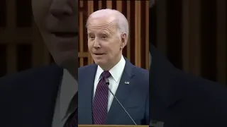 Joe Biden absolutely roasts the toronto maple leafs
