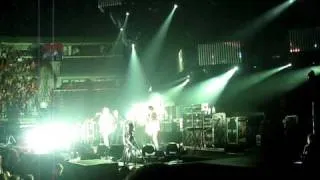 Kings of Leon "Use Somebody" (Live) 9/22/09