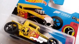 Hot wheels Collection Boneshaker & '32 Ford boxed