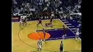 Manute Bol (18pts/3blks) Hits Six Threes vs. Suns (1993)