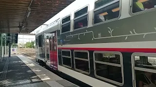 RER C Départ d'un Z20900 + Z20500 ( Carmilon ) à Savigny-sur-Orge en direction de Versailles - R.G