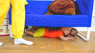 Vlad und Niki spielen Verstecken und andere lustige Geschichten für Kinder