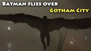 Batman flies over Gotham City | Batman Begins 2005
