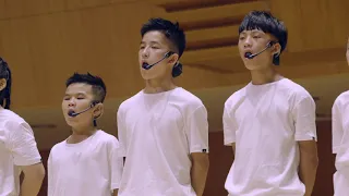 The silent choir performed at the Beijing Concert Hall in August 4th.