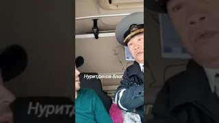 Казахстанский "грамотный" транспортник. 😁😁😁