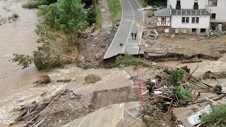 Hochwasser-Katastrophe in Schuld (Kreis Ahrweiler) - Luftbilder der Zerstörung entlang der Ahr