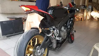 Aprilia RSV4 Austin Racing GP2R Internal Baffling Removed! V4 SOUND!!!