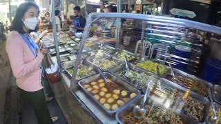 [4K][Walking] Phloen Chit BTS station amazing small street food market