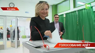 Салават Фатхутдинов пришел на избирательный участок, когда из динамиков звучали его песни