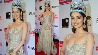 Miss World 2017 Manushi Chillar GRAND ENTRY At Filmfare Glamour & Style Awards 2017 Red Carpet
