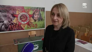 В одной из школ Черкесска торжественно открыта очередная "Парта Героя"