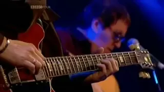 Bert Jansch with Johnny Marr - "It Don't Bother Me"