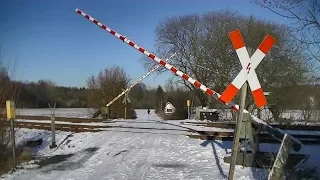 Spoorwegovergang Langeland (D) // Railroad crossing // Bahnübergang