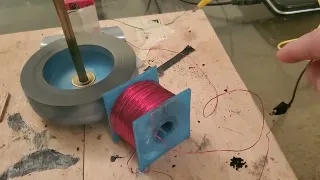 Spinning a Simple Reed Switch Robert Adams type Pulse Motor