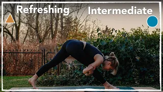 🌤️ 15 Min Yoga - Refreshing Intermediate Flow