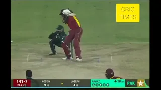 Babar Azam fielding mistake costs 5 penalty runs for Pakistan/ Watch viral video