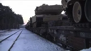 Aufrüstung im Osten: Erste US-Panzer erreichen Polen