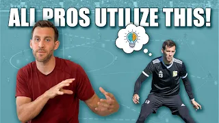 How Pro Footballers Think FASTER! | Amateur Players Rarely Do This