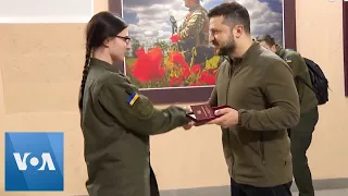 Zelenskyy Awards National Guard Service Members