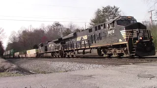 NS #8072 leads a NS intermodal/autorack through Lancing, TN