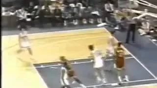 Michael Jordan Shoots Eyes CLOSED Free Throw