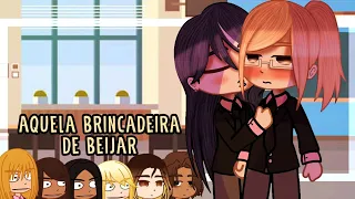 -aquela brincadeira de beijar- (meme yuri) gacha club