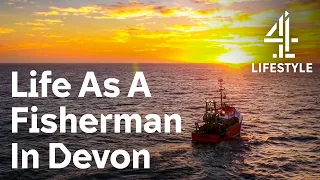 Starting Work On The Sea At 2:30am | Devon & Cornwall | Channel 4 Lifestyle