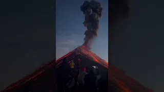 Footage of Volcan De Fuego in Guatemala erupting lava 🌋😮 #volcano #lava